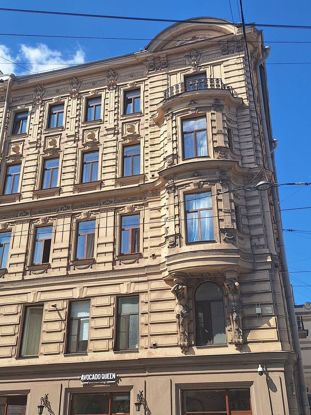 Экскурсия по есенинским местам Петербурга была невероятно увлекательной! Даже я, давняя поклонница поэта, узнала много новых