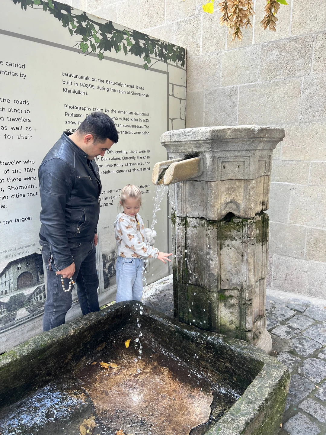 Мы с мужем и дочкой 7 лет приехали в Баку на пару дней познакомиться с городом