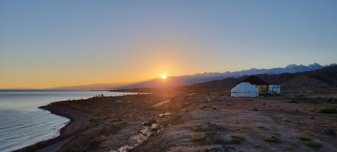 Настоятельно рекомендую увидеть потрясающей красоты Киргизию в рамках данного тура!