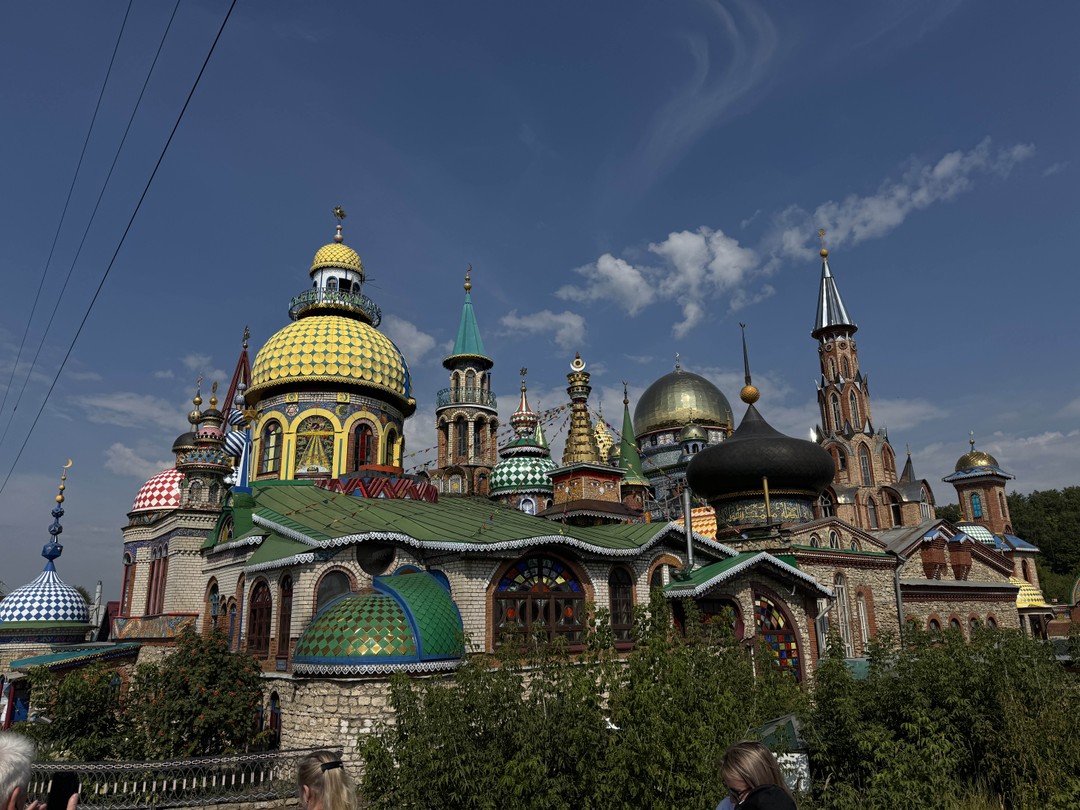 Культовые места Казани: Вселенский храм, Раифа и Свияжск (Данила)