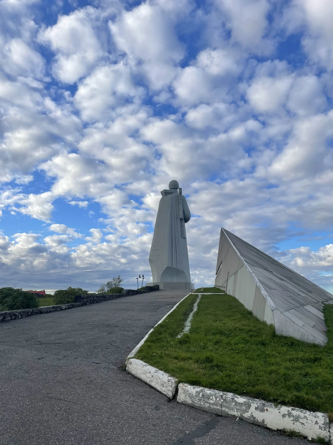 Были на обзорной экскурсии с Александром, все прошло замечательно, достаточно обширная экскурсия, помимо этого понравилось то