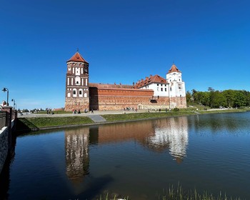 Мирский и Несвижский замки, преезде в Брест