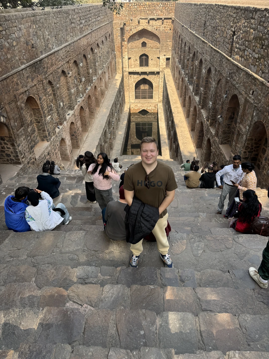 Прекрасная экскурсия! Очень доброжелательный гид Хариндра) нас встретили в отеле, на прекрасном авто! Мы увидели все