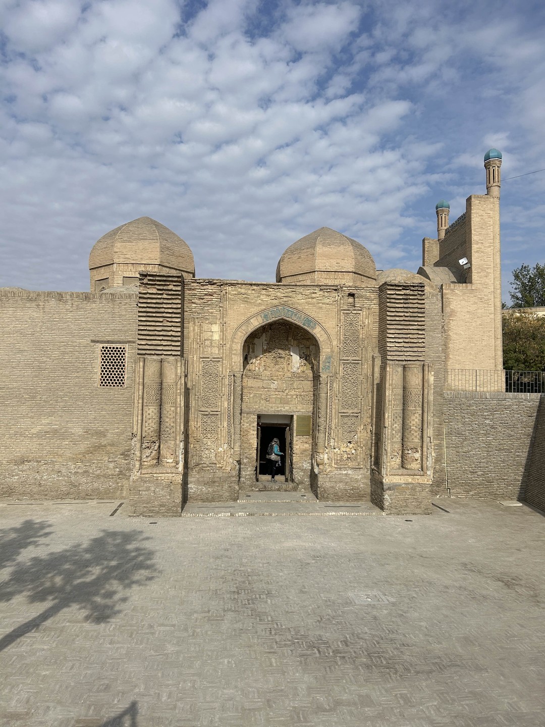 То что хотели получить от экскурсии, легкий язык исторических фактов, изменение города и культуры на разных