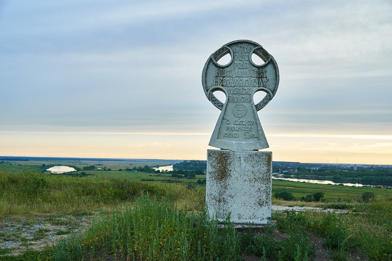 Городище Старая Рязань и село Исады (на вашем автомобиле)