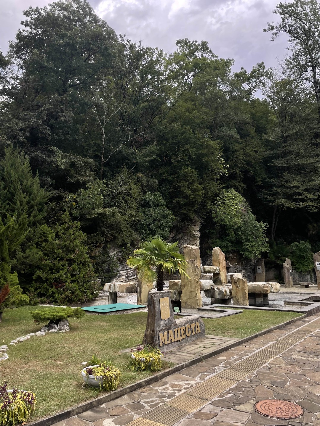 Спасибо Михаилу за проведенную экскурсию! Нам всем понравилось, было очень насыщенно, то что мы и хотели! Ожидания совпали с реальностью)