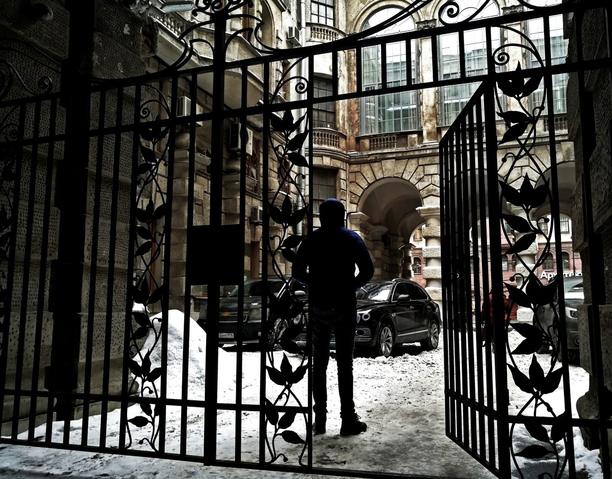 Фото Страшные истории Петербурга