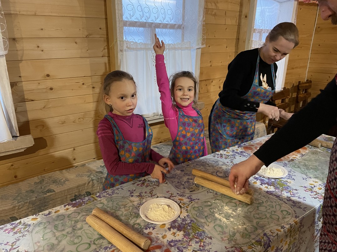 Большое спасибо Эльвине за замечательный опыт посещения Свияжска и этнографического музея. Весь маршрут был прекрасно организован