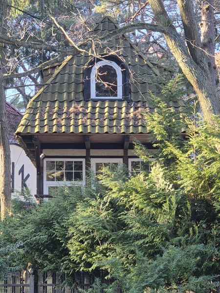 Елена - прекрасный гид и просто душевный человек! Экскурсия по Зеленоградску и Солнечногорску прошла как дружеская