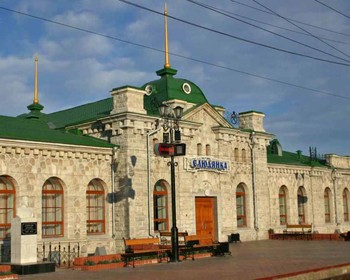Экскурсия в минералогическом музее в Слюдянке, Аршанские минеральные источники, буддийский ритуал и знакомство с маралами