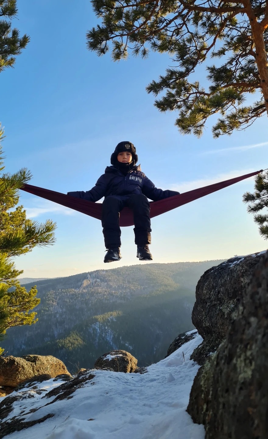 Были на экскурсии с Андреем 19 ноября, вдвоём с сыном(11лет). Это просто супер-поход! Нам очень понравился