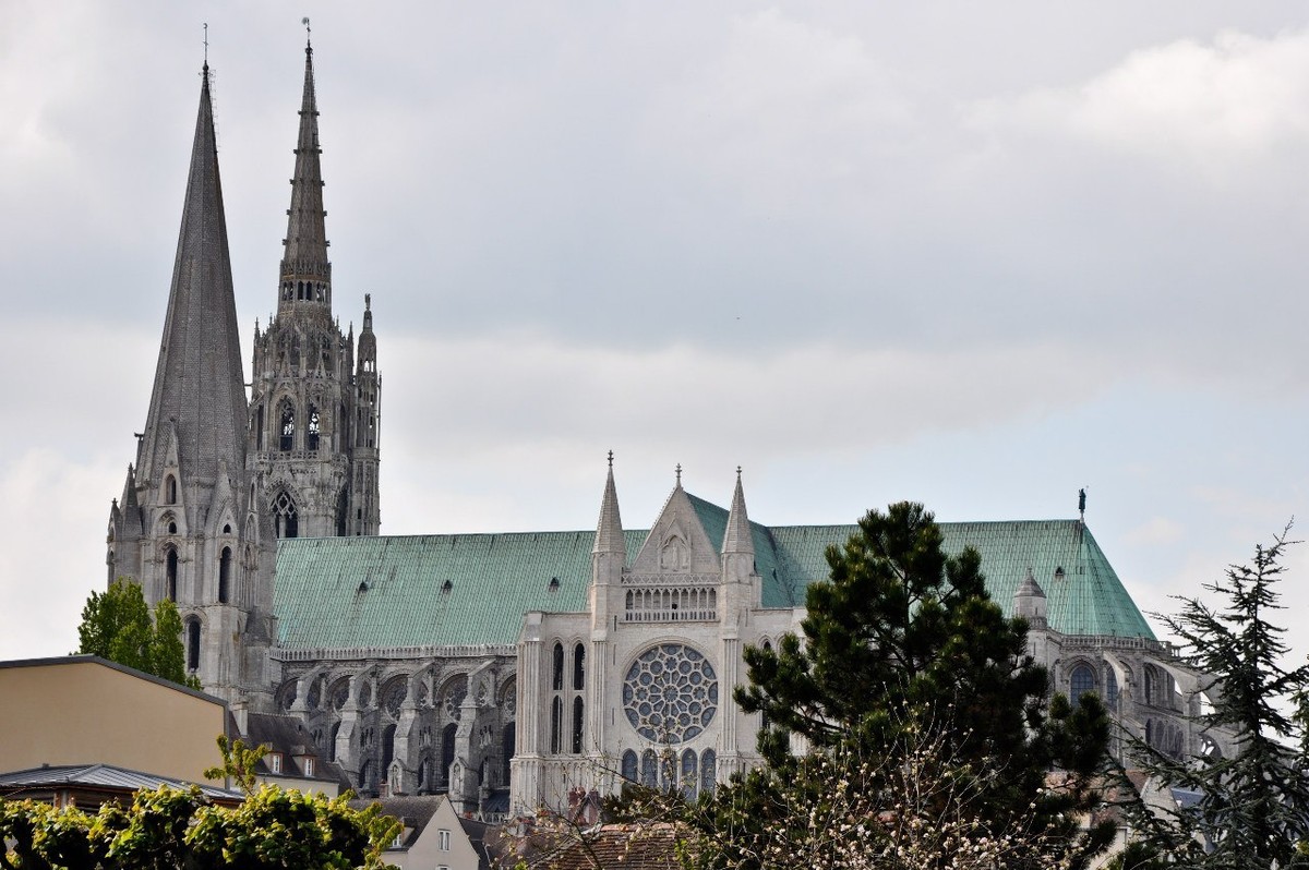Главное изображение экскурсии - Шартр (Chartres) — готика и шарм французской провинции