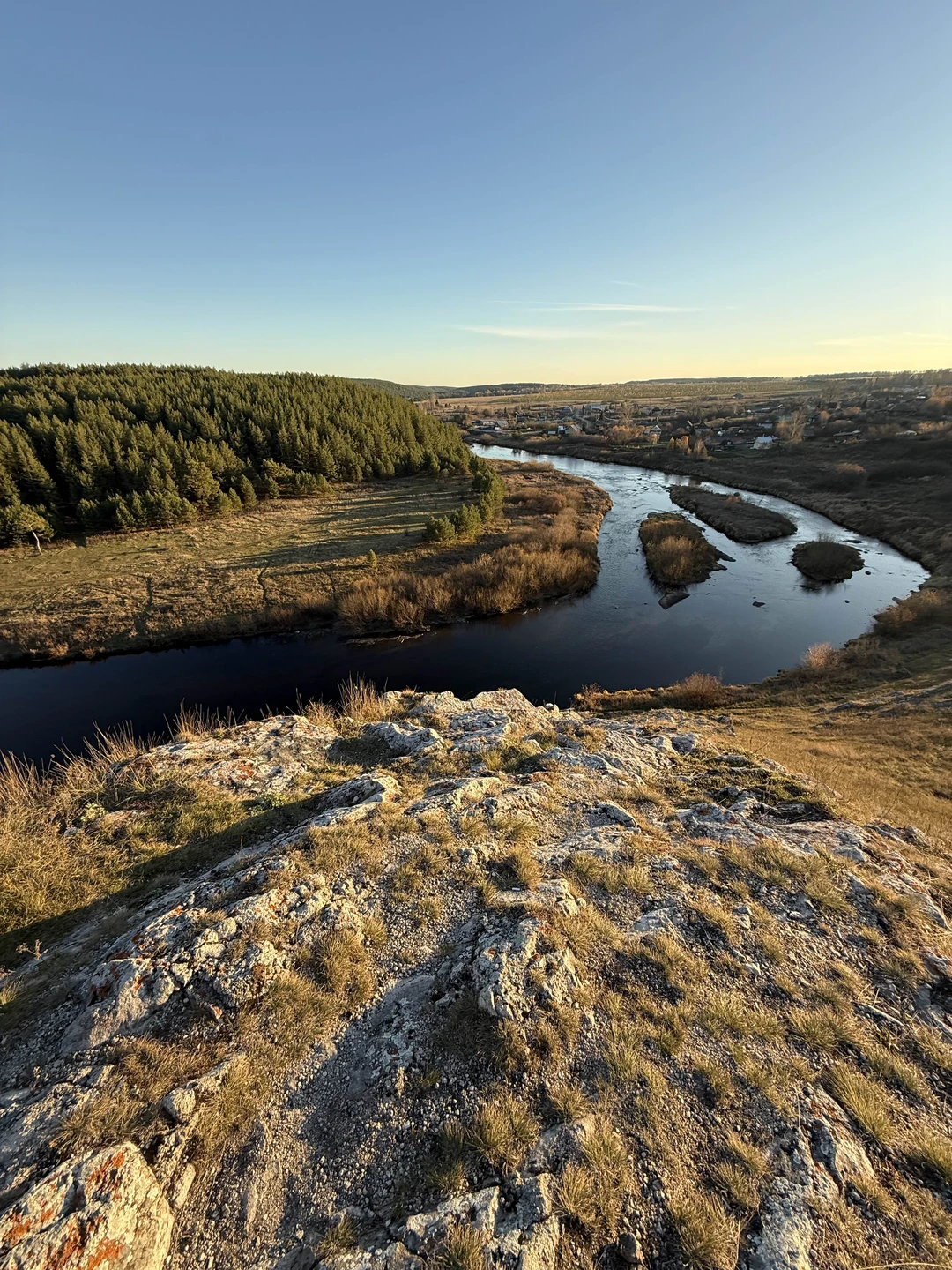 Отличная экскурсия, получила массу впечатлений, добралась до мест, до которых ни доехать, ни допрыгать, ни руками не достать!