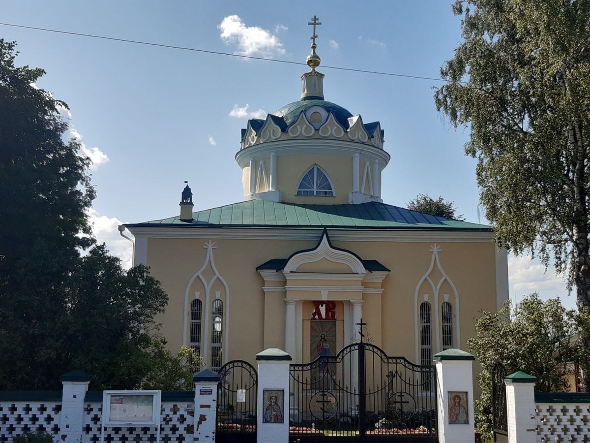 В Дмитров, Яхрому и Перемилово — из Москвы