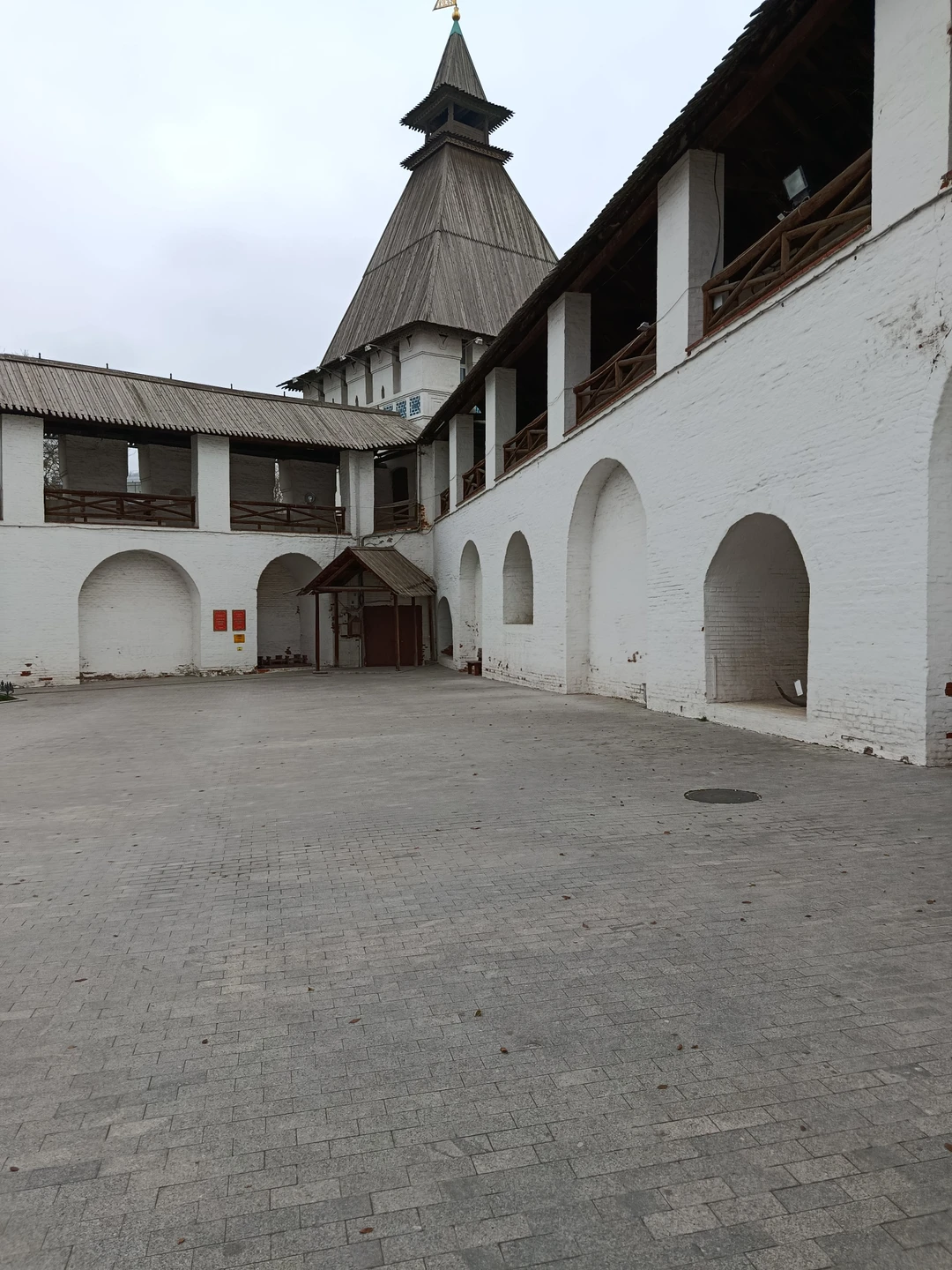 Огромное спасибо за экскурсию!! Первый раз в Астрахани!! Отличная экскурсия прошла на одном дыхании! Потом погуляли