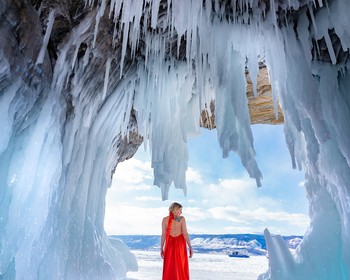 Ольхон, скала Шаманка, бурятские блюда и катание на коньках