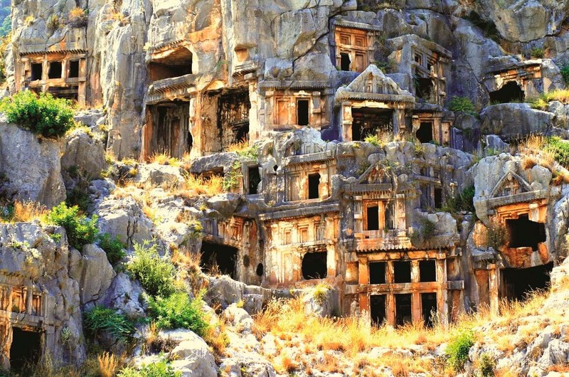2 в 1: храм Святого Николая в Демре и древний город Мира