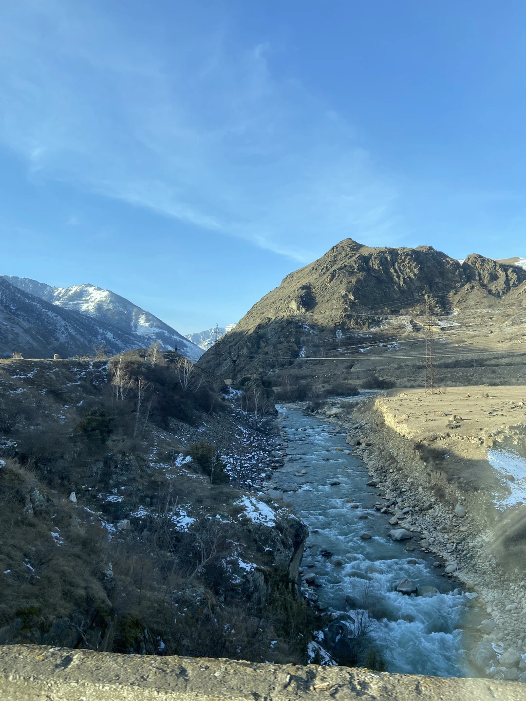 На джипе к Эльбрусу: Гижгит, поляна Азау и поляна Нарзанов (Елена)