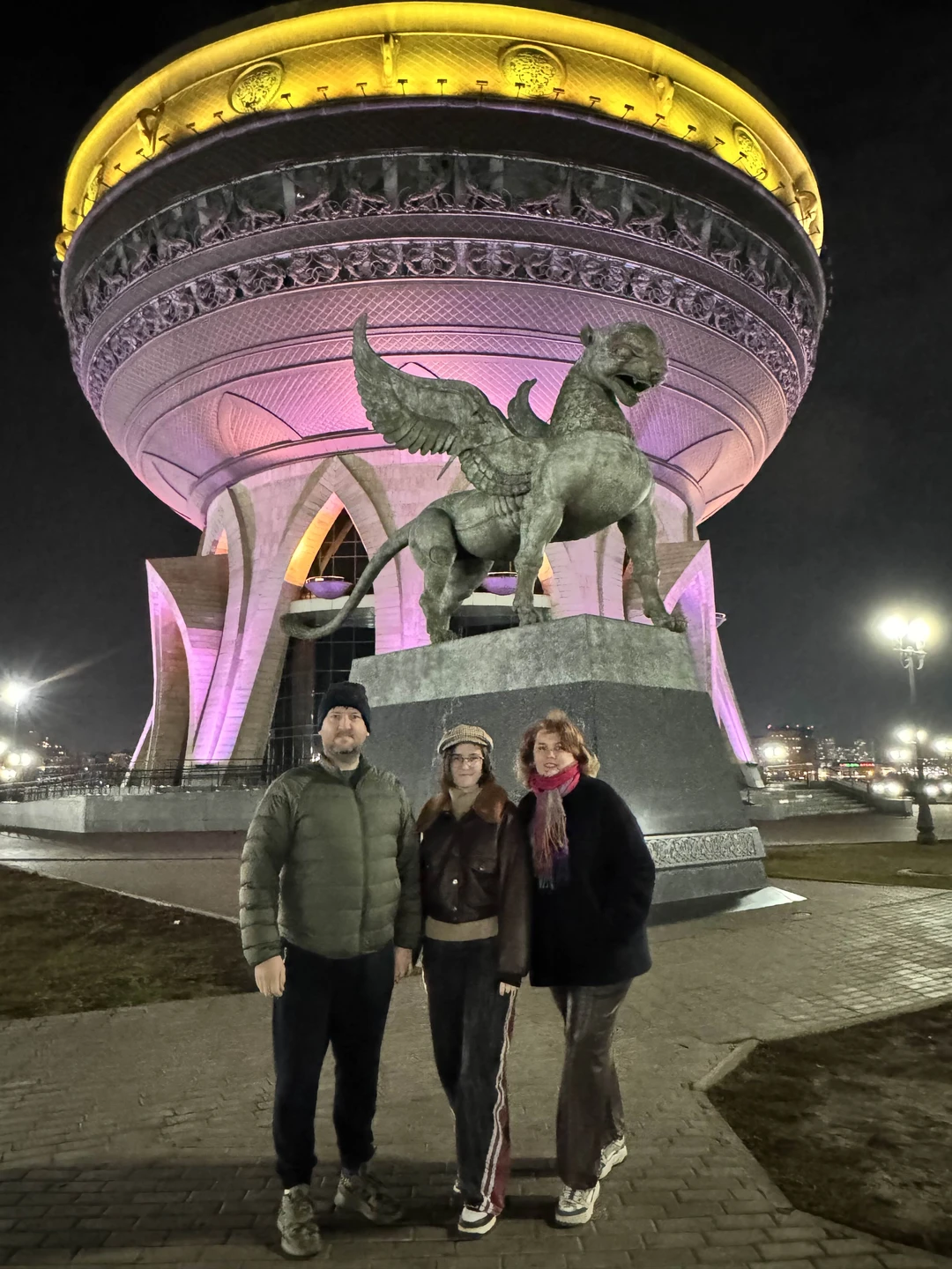 Прогулка по вечерней Казани, то что нужно для первого экспресс-знакомства с городом. А в компании с