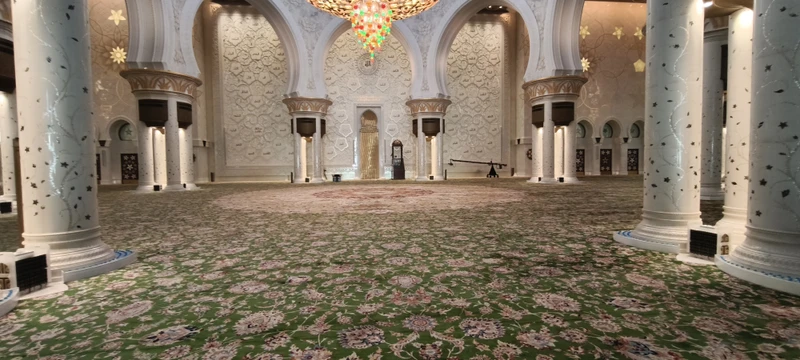 Всё понравилось, Абу-Даби намного интересней чем Дубай