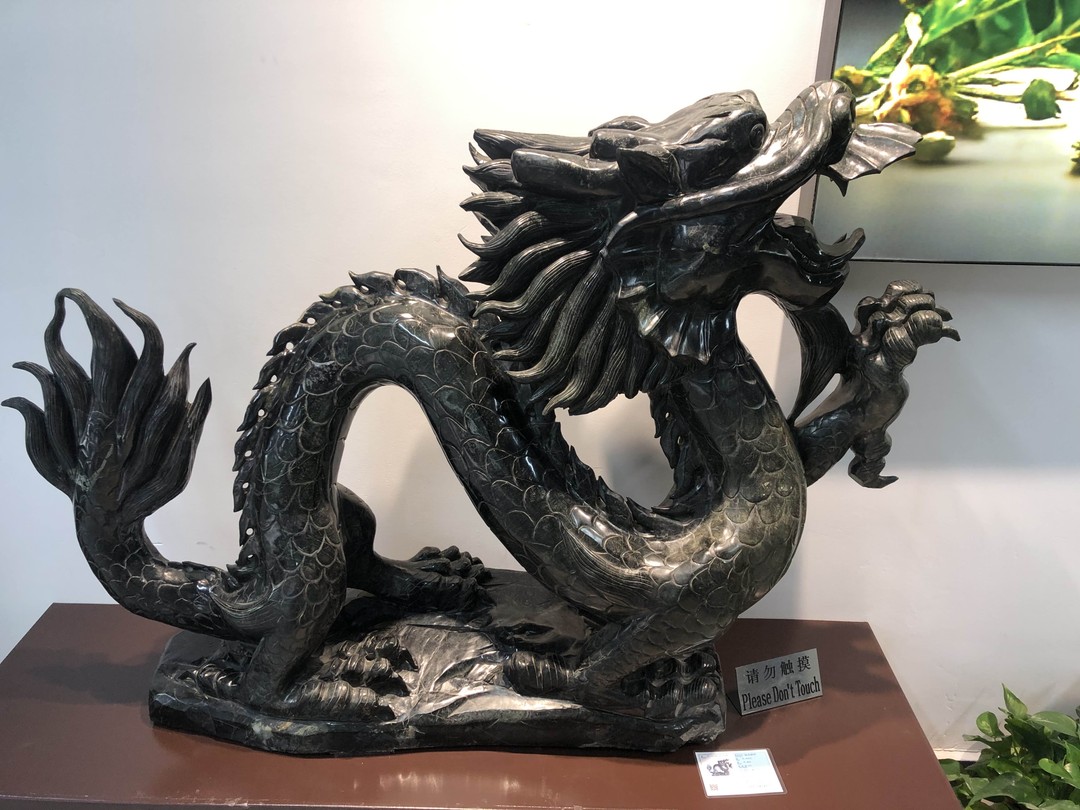 Мы посетили китайскую стену, мне очень понравился и гид отлично рассказал и ответил на все вопросы,