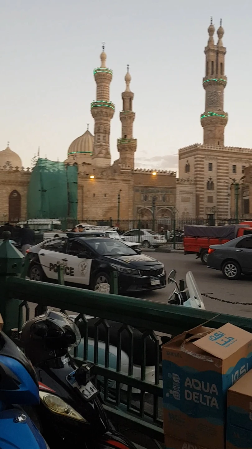 Большое спасибо Ахмеду за отличную экскурсию! Давно хотела написать отзыв, но собралась только сейчас. Ахмед очень