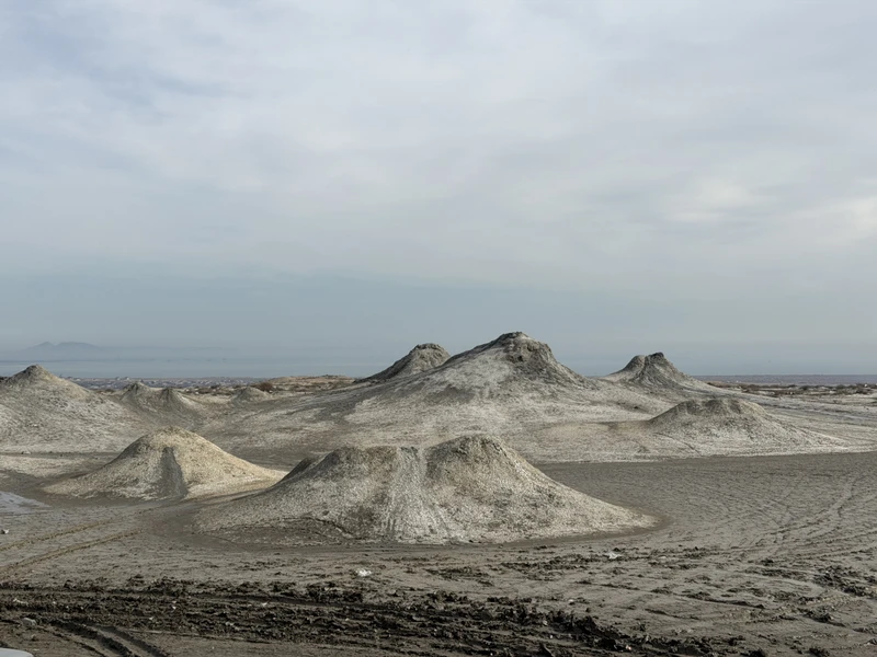 Очень калорийная и разносторонняя получилась у нас экскурсия с гидом Рауфом. Узнали много нового о культуре