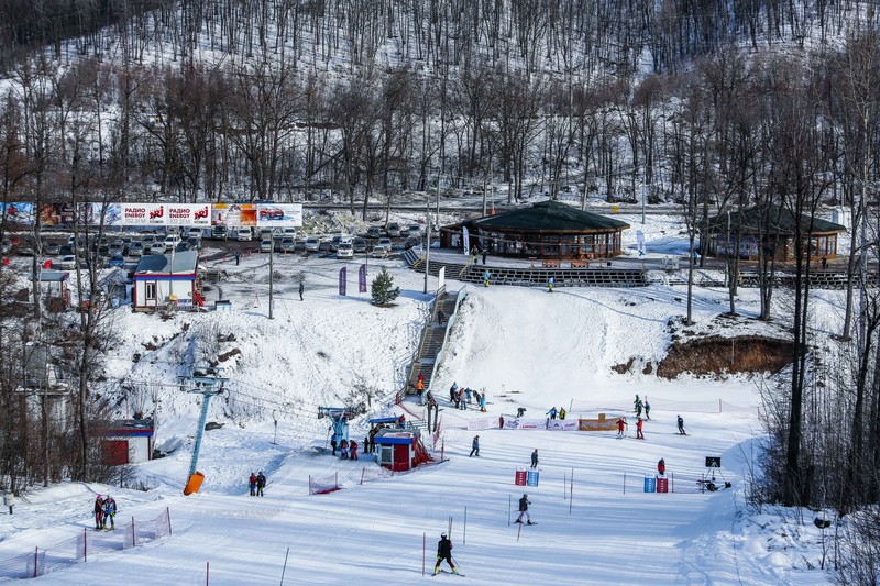 Минеральные источники Боржоми и горный воздух Бакуриани