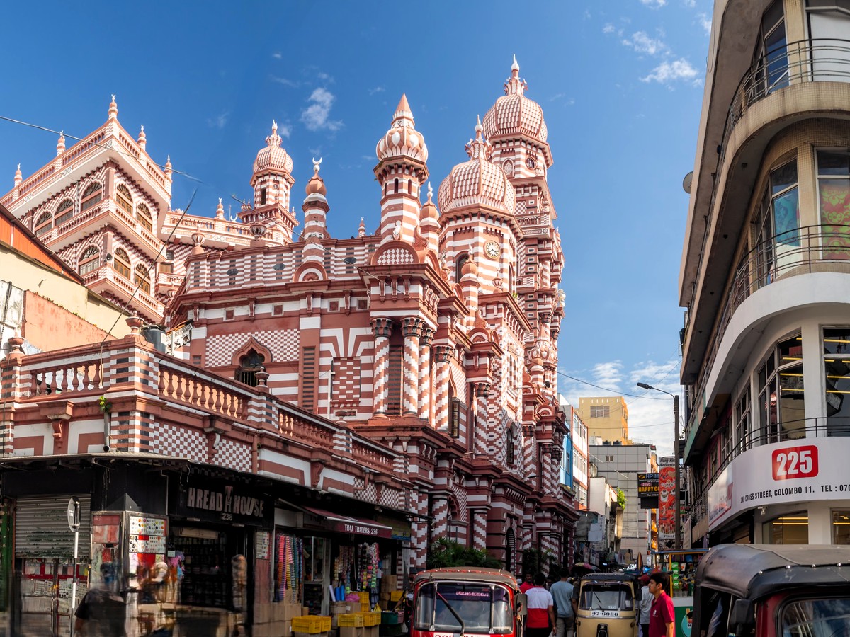 Шопинг и достопримечательности Коломбо — из Галле