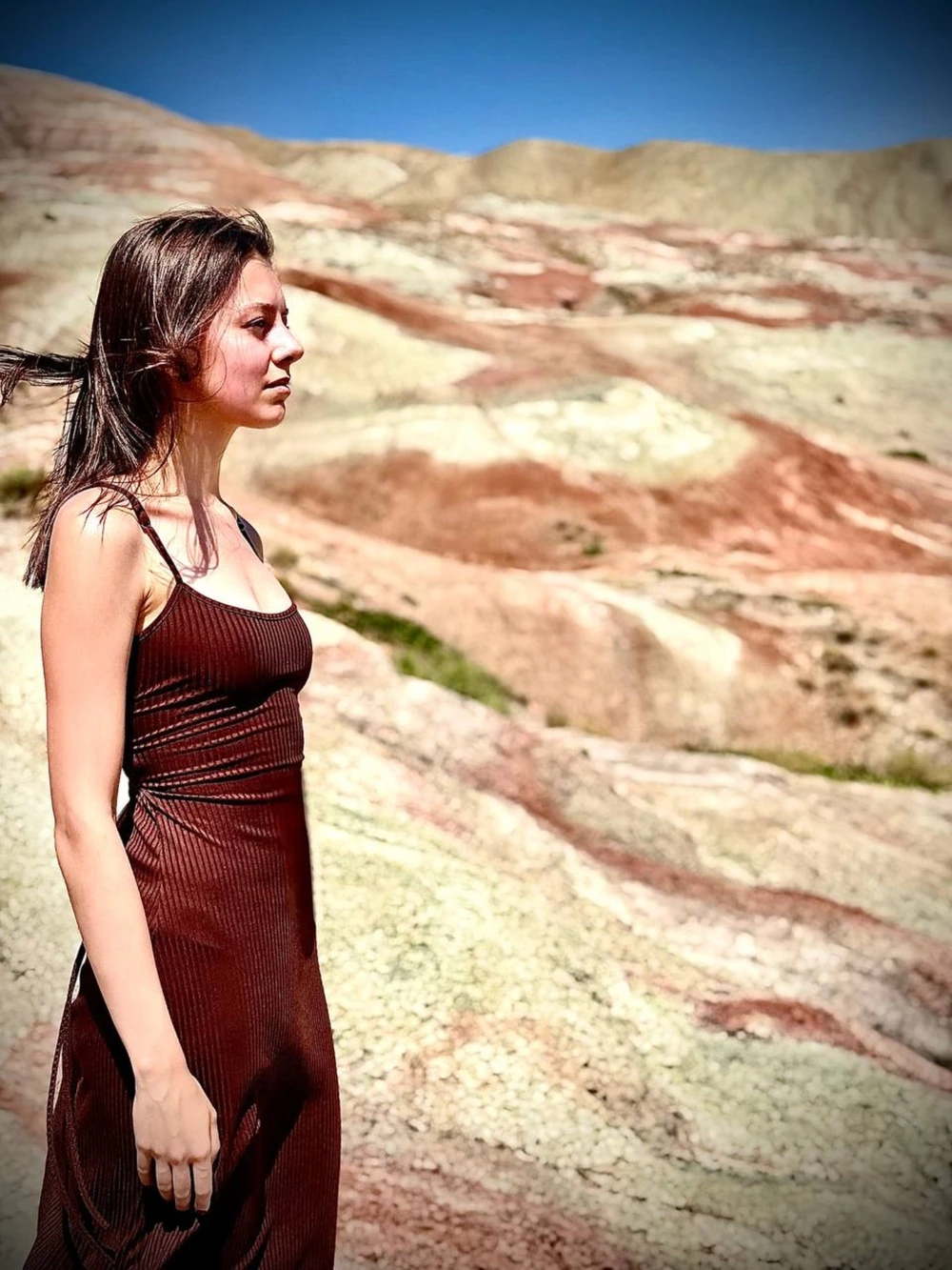 Фотопутешествие из Баку: Радужные горы, Розовое озеро и Бешбармак (21/26)