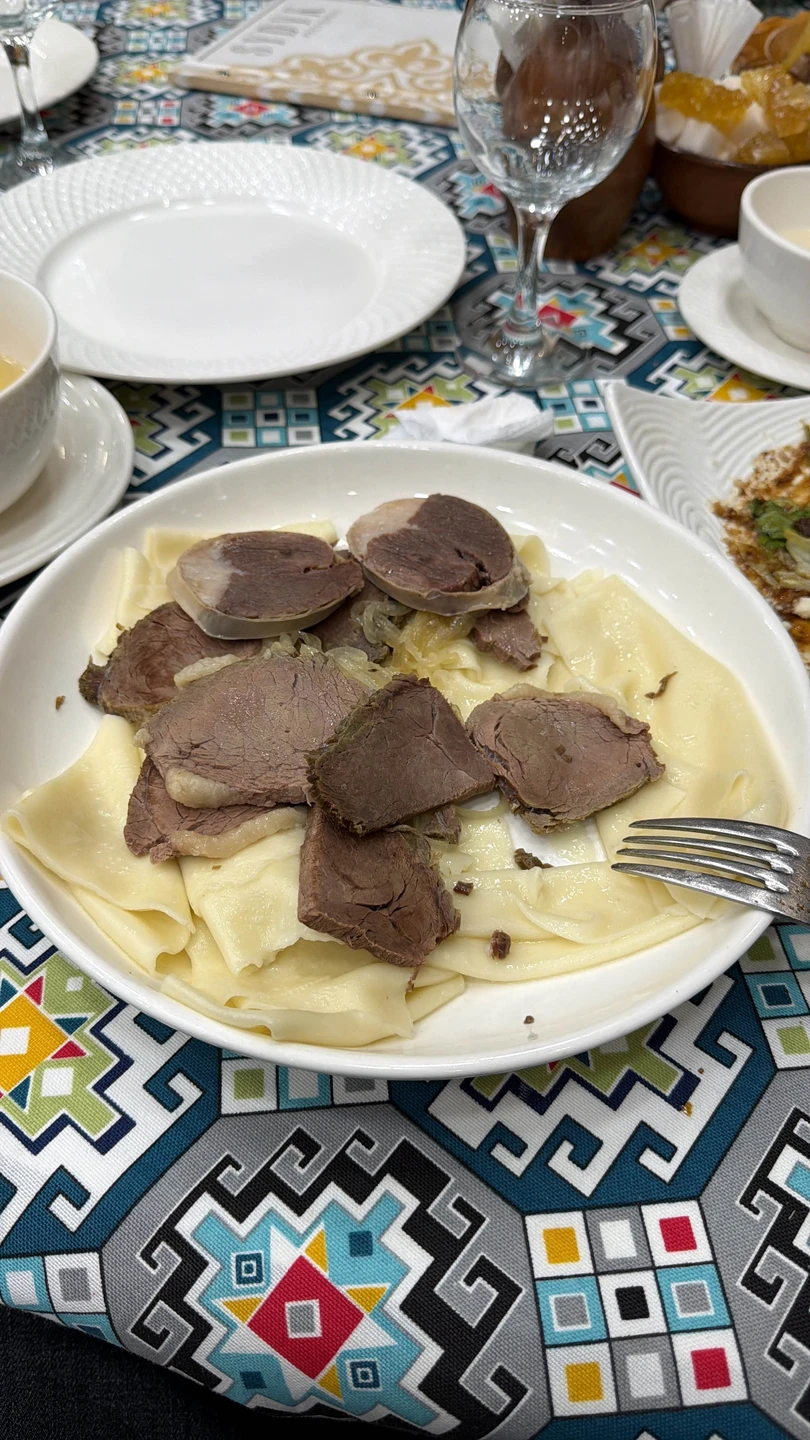 Все было интересно, информативно, по времени экскурсия была больше на два часа чем было запланировано))) рекомендую!