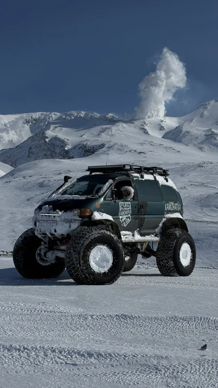 К каньону Опасный и Дачным термальным источникам - на снегоболотоходе