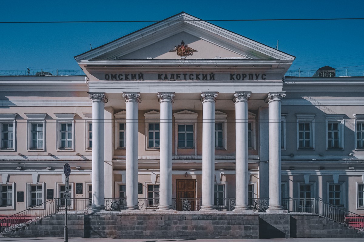 Сквозь Омск на авто