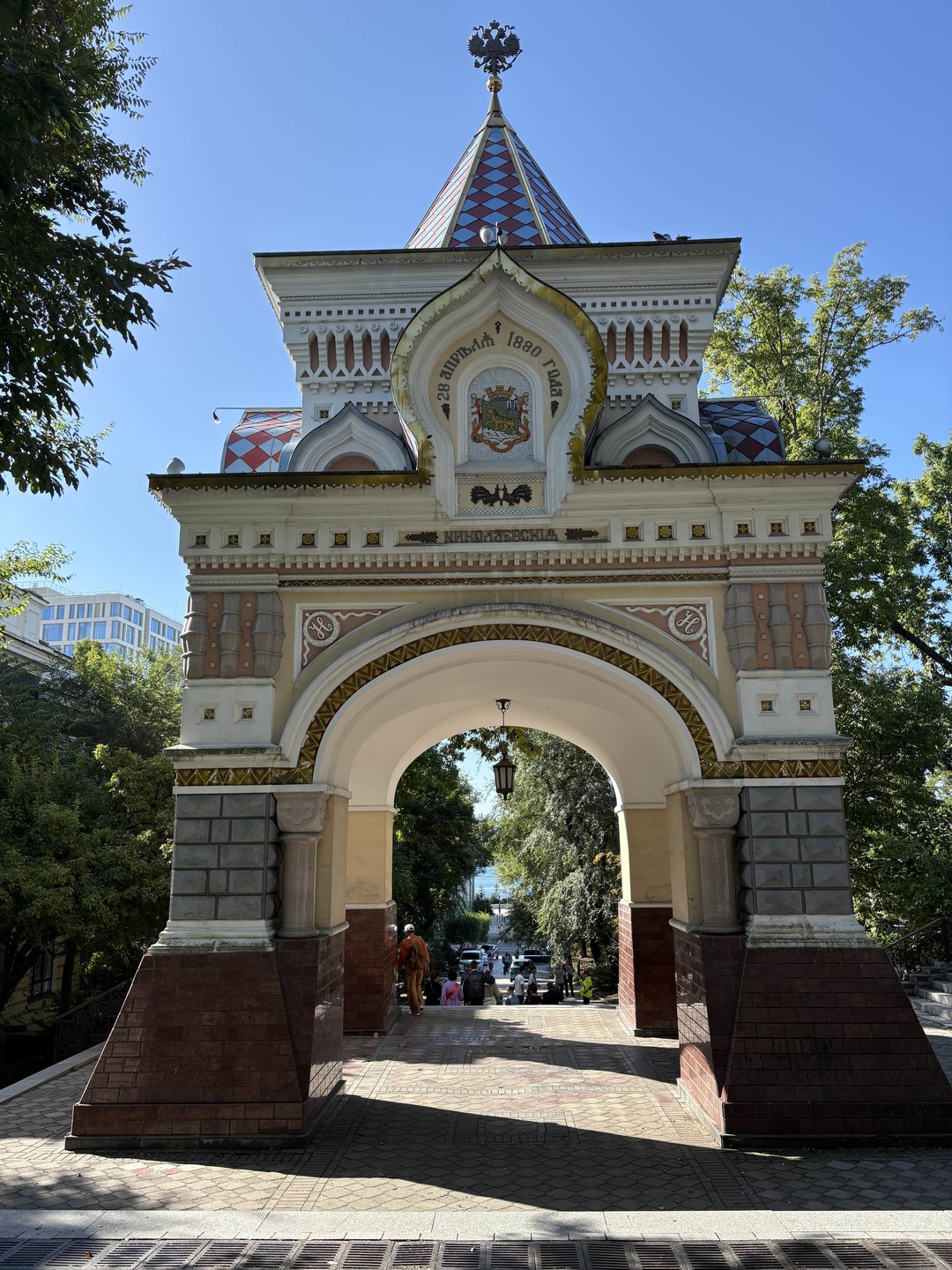 Владивосток - не благодаря, а вопреки (Шишкарева)