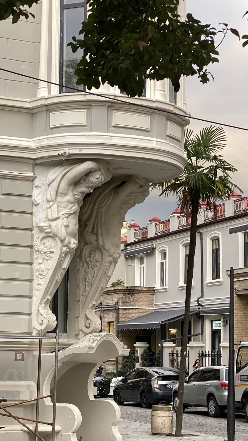 Многоликий Батуми (Елена)