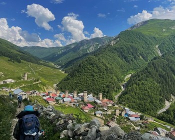 Горные панорамы, музеи и сванская культура