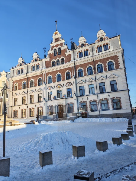 В Выборге я была впервые, в душу навсегда запали его улочки, хочется гулять по ним и