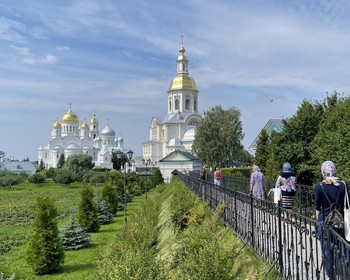 Посещение святых источников, прогулка по набережной