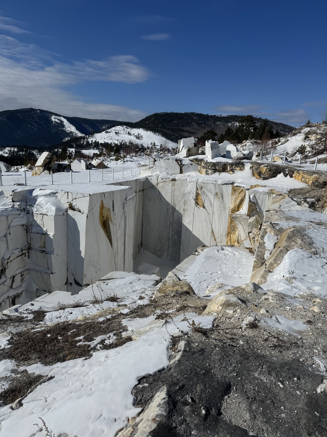 Все очень понравилось! Ездили с Александром. Забрал нас раньше с кафе около аэропорта, поэтому везде успели