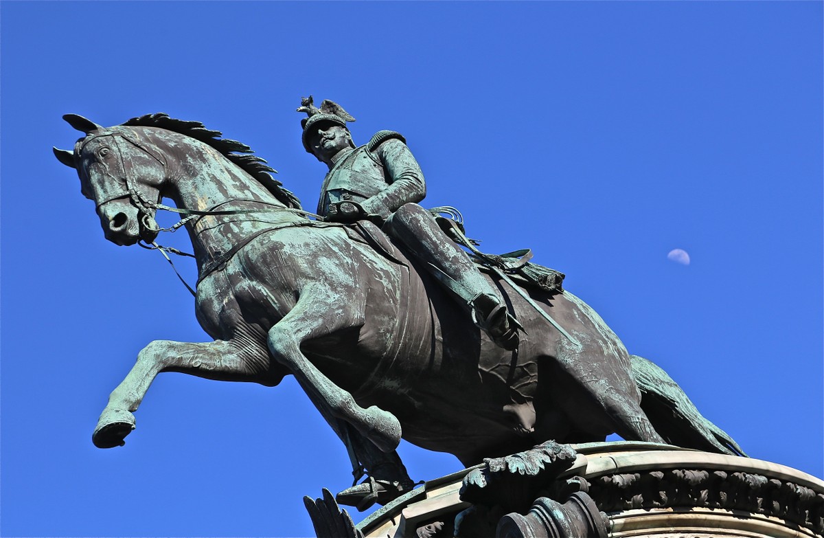 Легенды и мифы Бриллиантовой улицы (5/6)