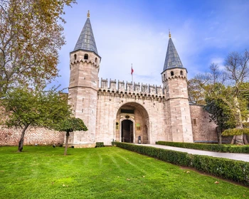 Топкапы и другие достопримечательности, морская прогулка по Босфору