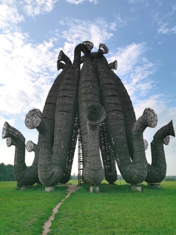 Арт-парк «Никола-Ленивец» в Калуге - современное искусство, природа и история