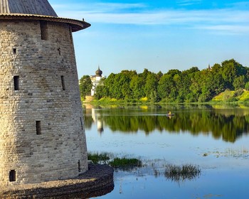 Фото отзыва 1: авторский тур "Следы истории и вдохновение поэта: Изборск, Псков, Печоры и Пушкинские Горы"