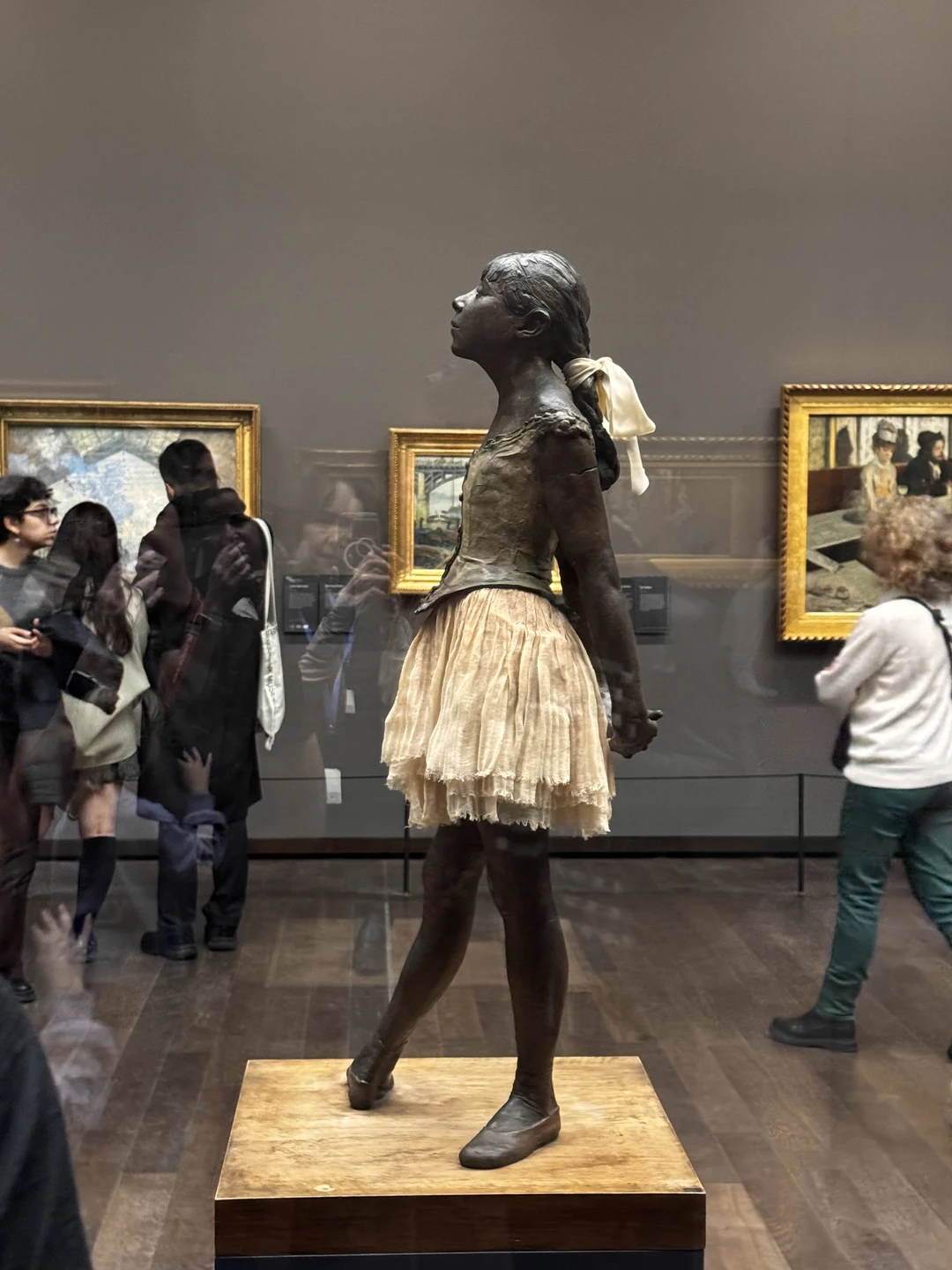 Замечательно провели время в музее. Благодарим нашего гида Наталью за интересную подачу информации о картинах, творчестве