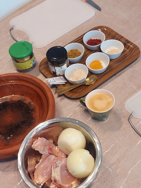 Добрый день! Спасибо большое Юлии за интересный и искренний рассказ, как живет народ Марокко, чем живет