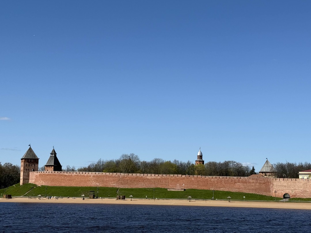 Огромное спасибо Максиму за чудесное знакомство с городом!