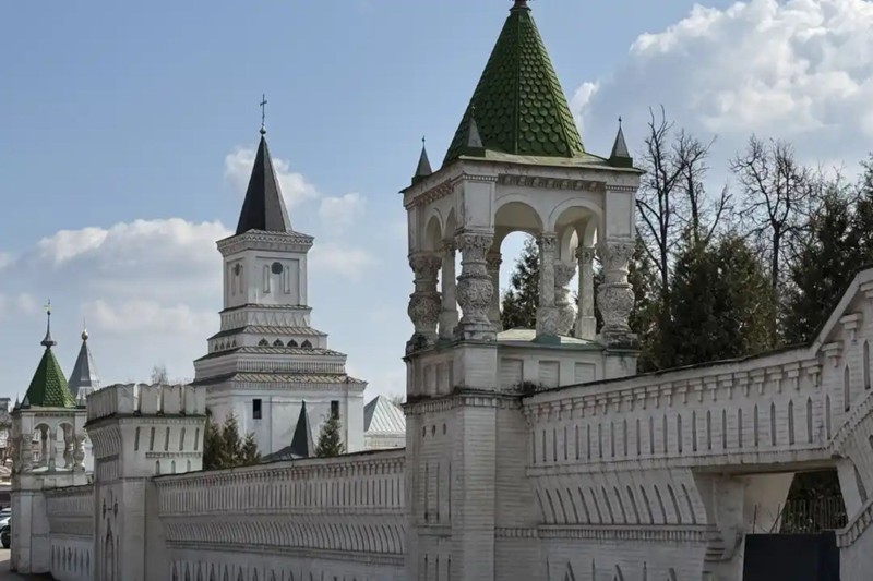 Усадебное ожерелье Святой Угреши (из Москвы)