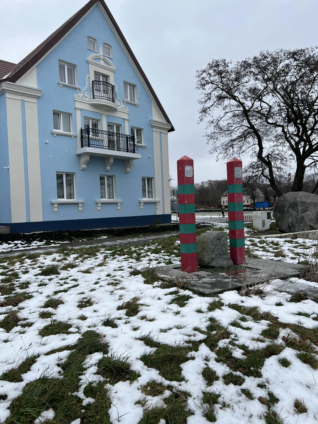 Отлично продуман маршрут, 8 часов пролетели незаметно. Алексей рассказывал очень увлекательно, показал красивые виды, живописные пейзажи