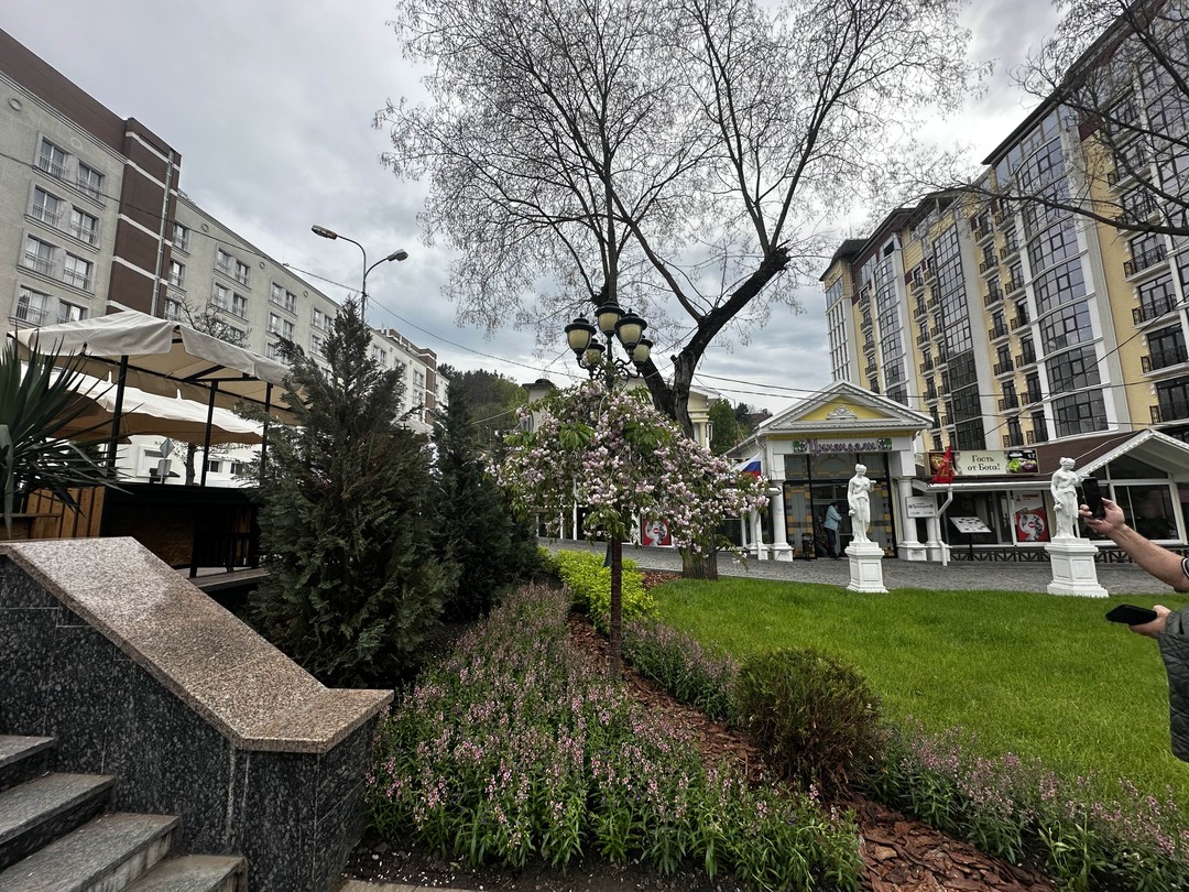 Кисловодский парк: природа, легенды, знаменитые люди (Елена)