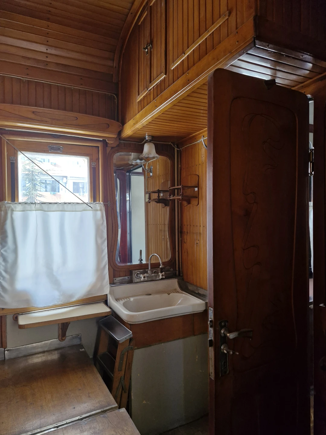 Спасибо всем организаторам и водителю, гиду Лане и местному гиду в музее Сталина за очень интересный день!